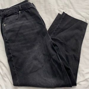 Relaxed Mom Jeans — American Eagle